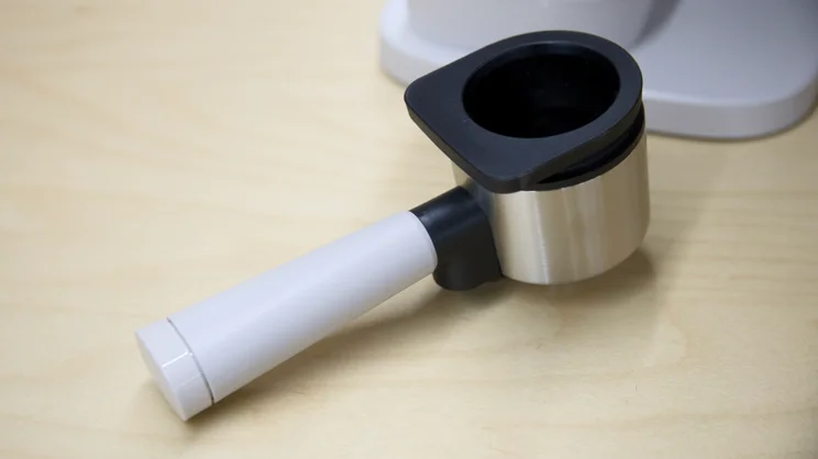 Thew Philips Baristina's portafilter