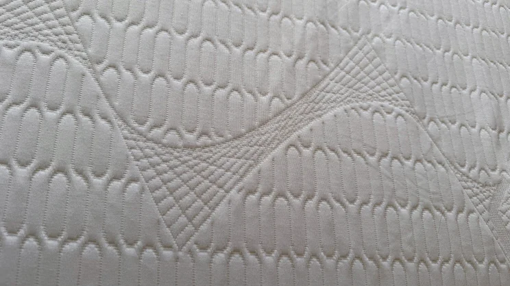 A bird's eye view of the REM-Fit Pocket 1000 Hybrid mattress' surface
