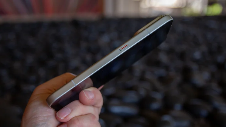 Xiaomi 18 Pro Max in hand, side view