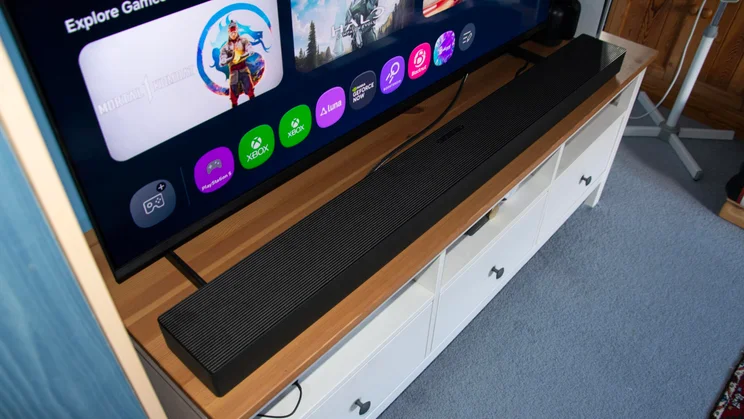 Обзор Samsung QS90H: мощный саундбар с уникальным дизайном — иллюстрация 4 к материалу